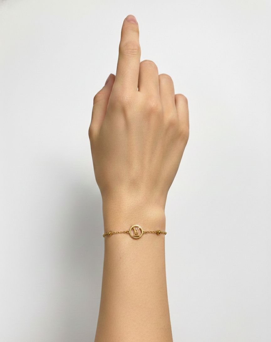 80e1cd83-dcd5-4220-8c77-e16003176917