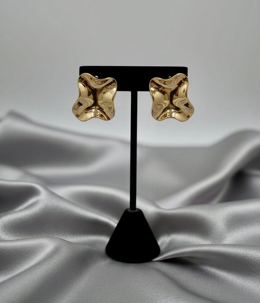 e3e347f6-cc92-4f33-861b-dad967ffe103